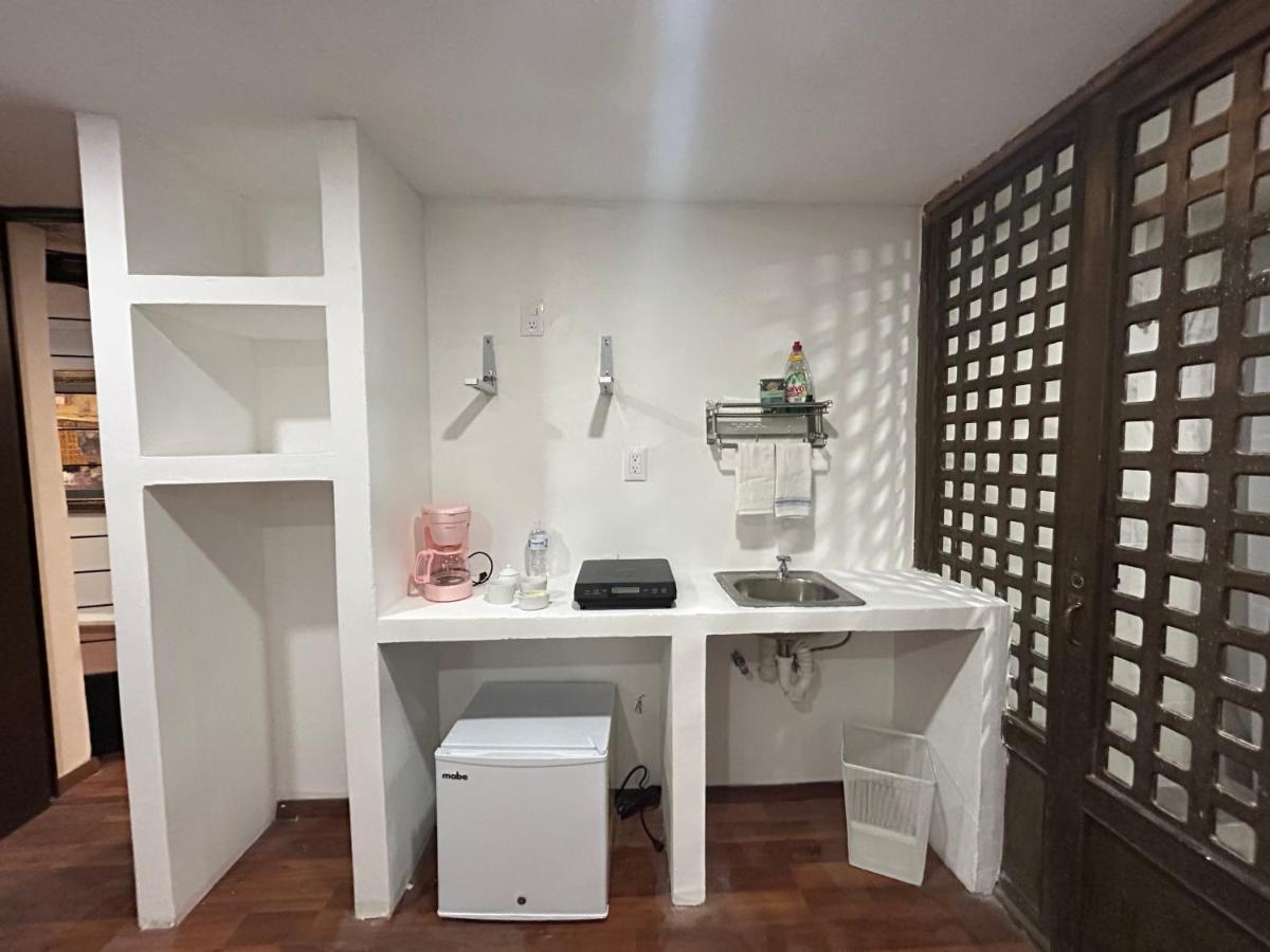 Lindas Suites Eugenio Sue Мексико Сити Екстериор снимка