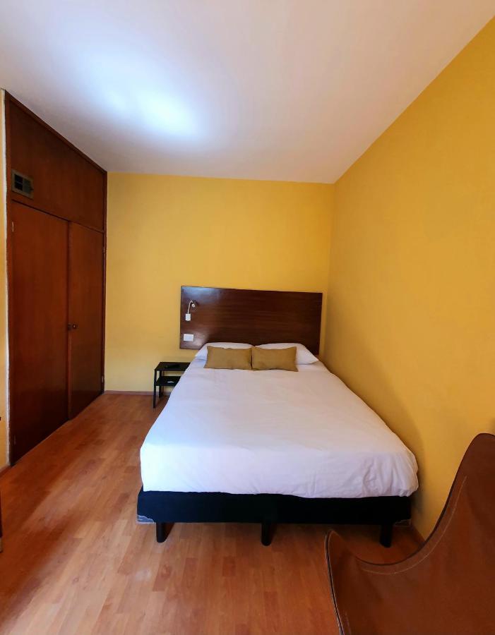 Lindas Suites Eugenio Sue Мексико Сити Екстериор снимка