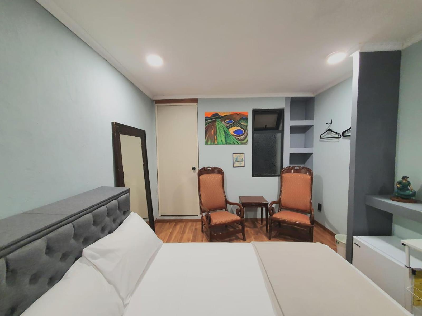 Lindas Suites Eugenio Sue Мексико Сити Екстериор снимка